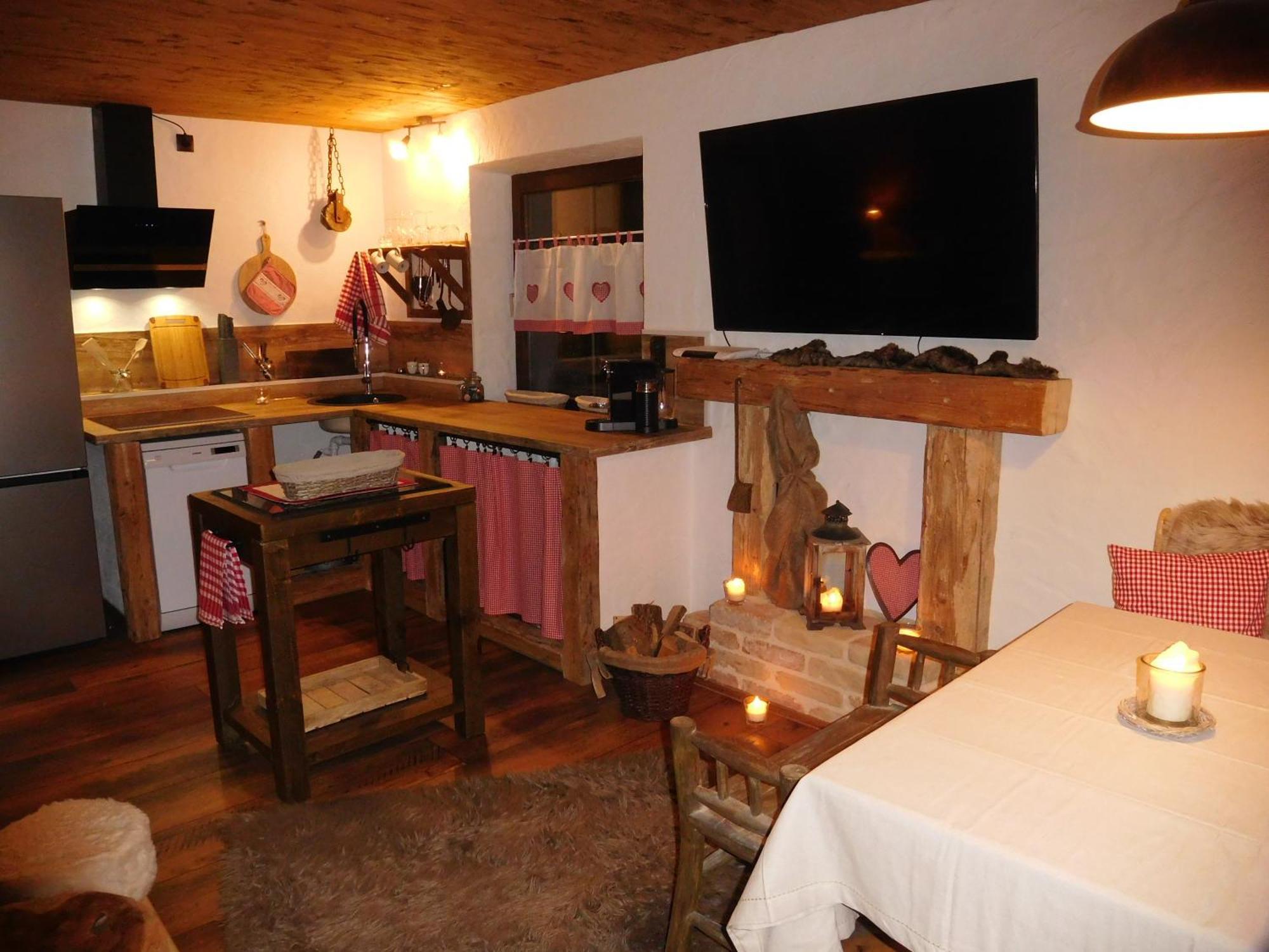 Wellnessoase Mit Sauna Und Whirlpool Inzell Luaran gambar